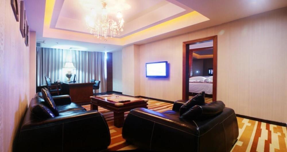 Huangma Holiday Hotel Haikou  Εξωτερικό φωτογραφία
