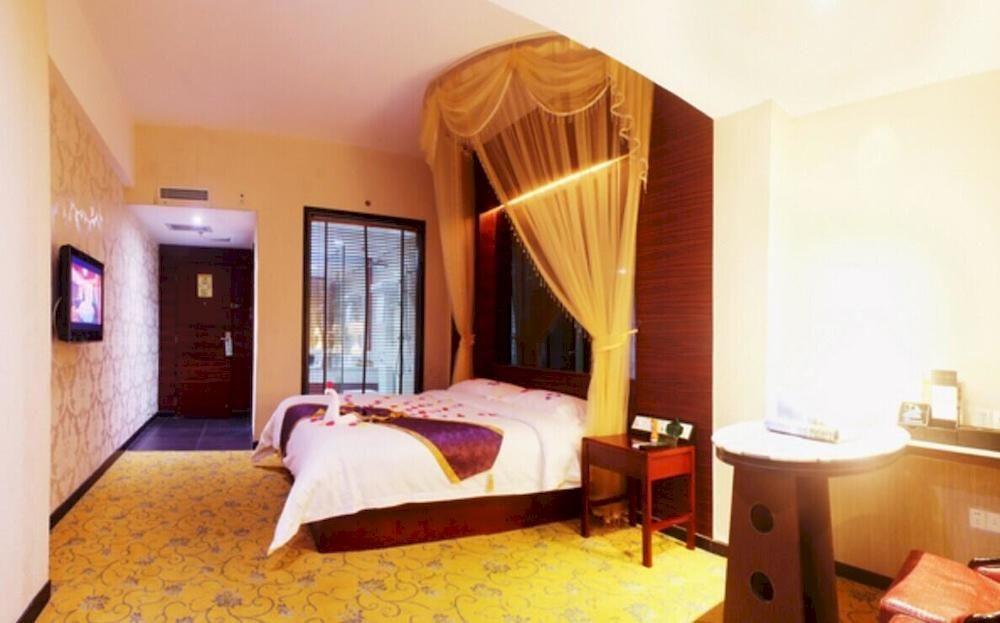 Huangma Holiday Hotel Haikou  Εξωτερικό φωτογραφία