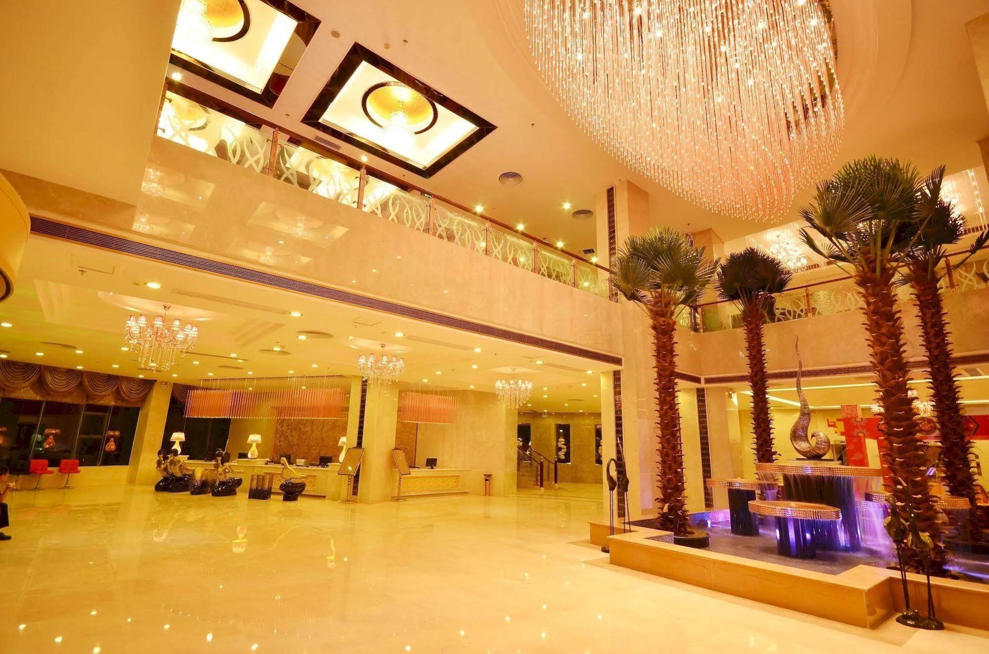Huangma Holiday Hotel Haikou  Εξωτερικό φωτογραφία